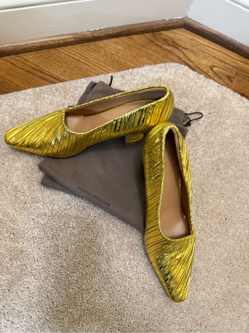 Bottega Veneta Metallic Gold Pleated Leather Pump